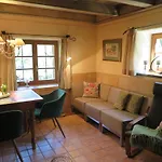Haus Waldwinkel *